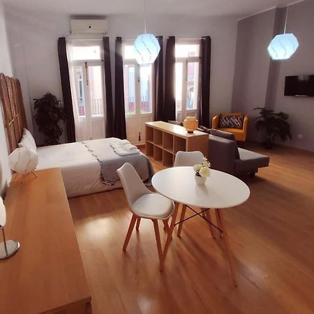 Estudio Centro De Sevilla Ngoại thất bức ảnh