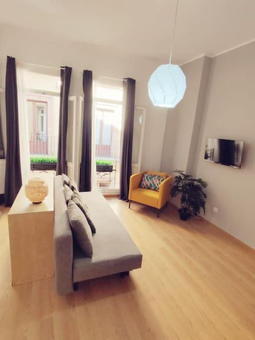 Estudio Centro De Sevilla Ngoại thất bức ảnh