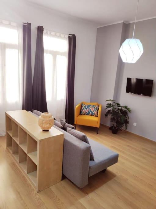 Estudio Centro De Sevilla Ngoại thất bức ảnh